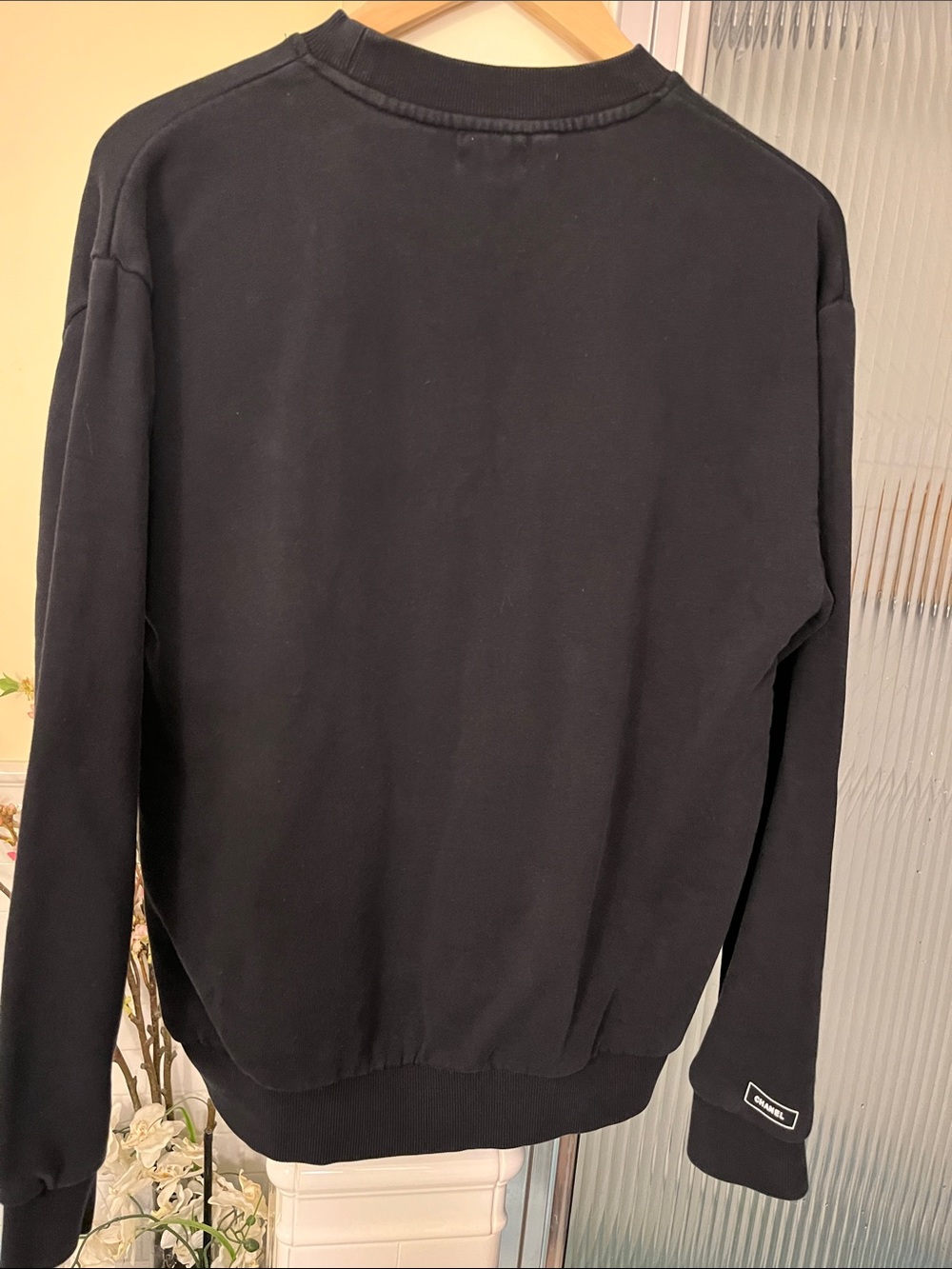 Chanel Uniform Logo Sweatshirt. Embroidered Chanel logo, Rubber Chanel appliqué - Picture 13 of 13